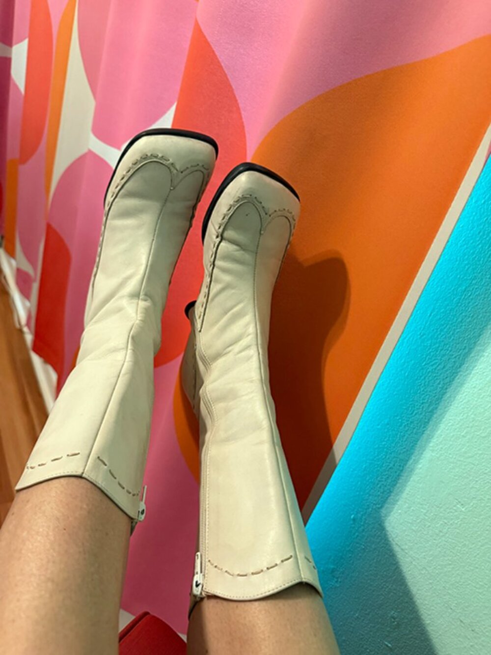 RARE John Fluevog Hi Choice white womens mid calf boots size 9 - Picture 11 of 13
